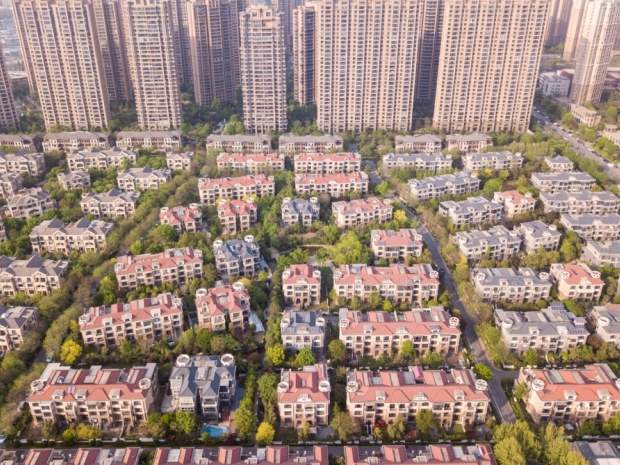 中国房地产调控的政策加减法,房地产供需平衡了吗?(图1)