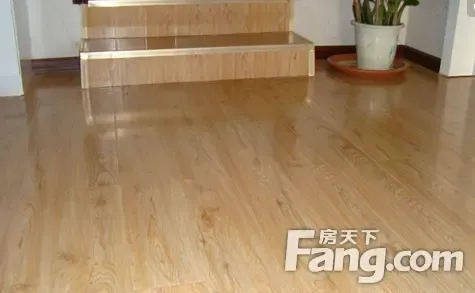 强化木地板和复合木地板的区别