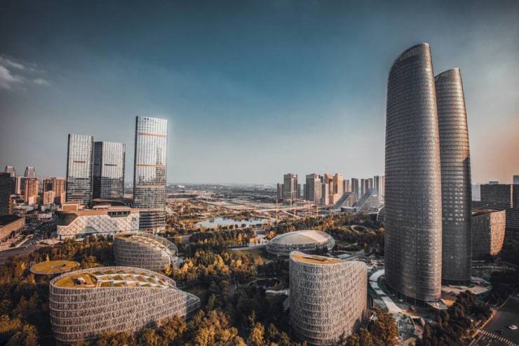 成都主城惊现1.5低密大盘,百亩湿地旁藏着怎样的奢居秘密?(图5) 成都主城惊现1.5低密大盘,百亩湿地旁藏着怎样的奢居秘密?(图5)