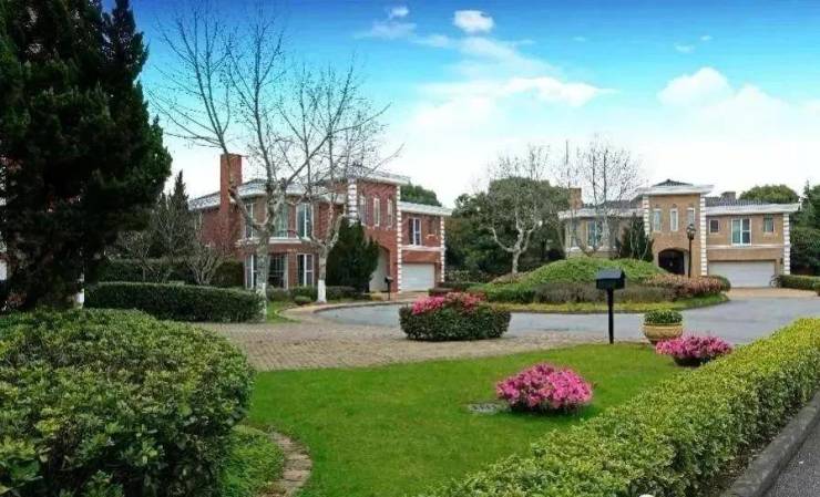 上海38栋法式独栋庄园,竟然藏着世界500强高管的居住秘密(图8) 上海38栋法式独栋庄园,竟然藏着世界500强高管的居住秘密(图8)