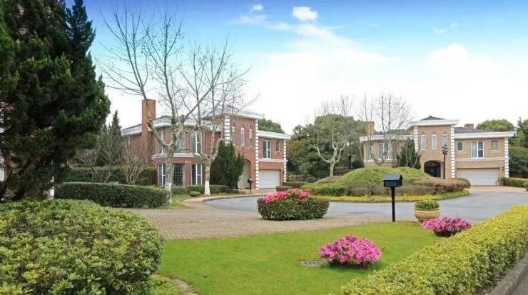 上海38栋法式独栋庄园,竟然藏着世界500强高管的居住秘密(图17) 上海38栋法式独栋庄园,竟然藏着世界500强高管的居住秘密(图17)