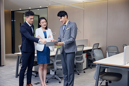 优质房源 + 专业顾问 二手房 租房置业服务专家(图1) 优质房源 + 专业顾问 二手房 租房置业服务专家(图1)