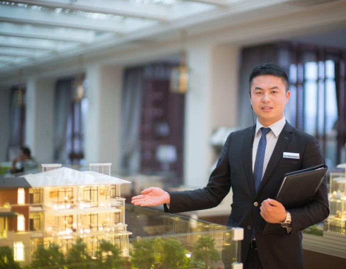 优质房源 + 专业顾问 二手房 租房置业服务专家(图1) 优质房源 + 专业顾问 二手房 租房置业服务专家(图1)